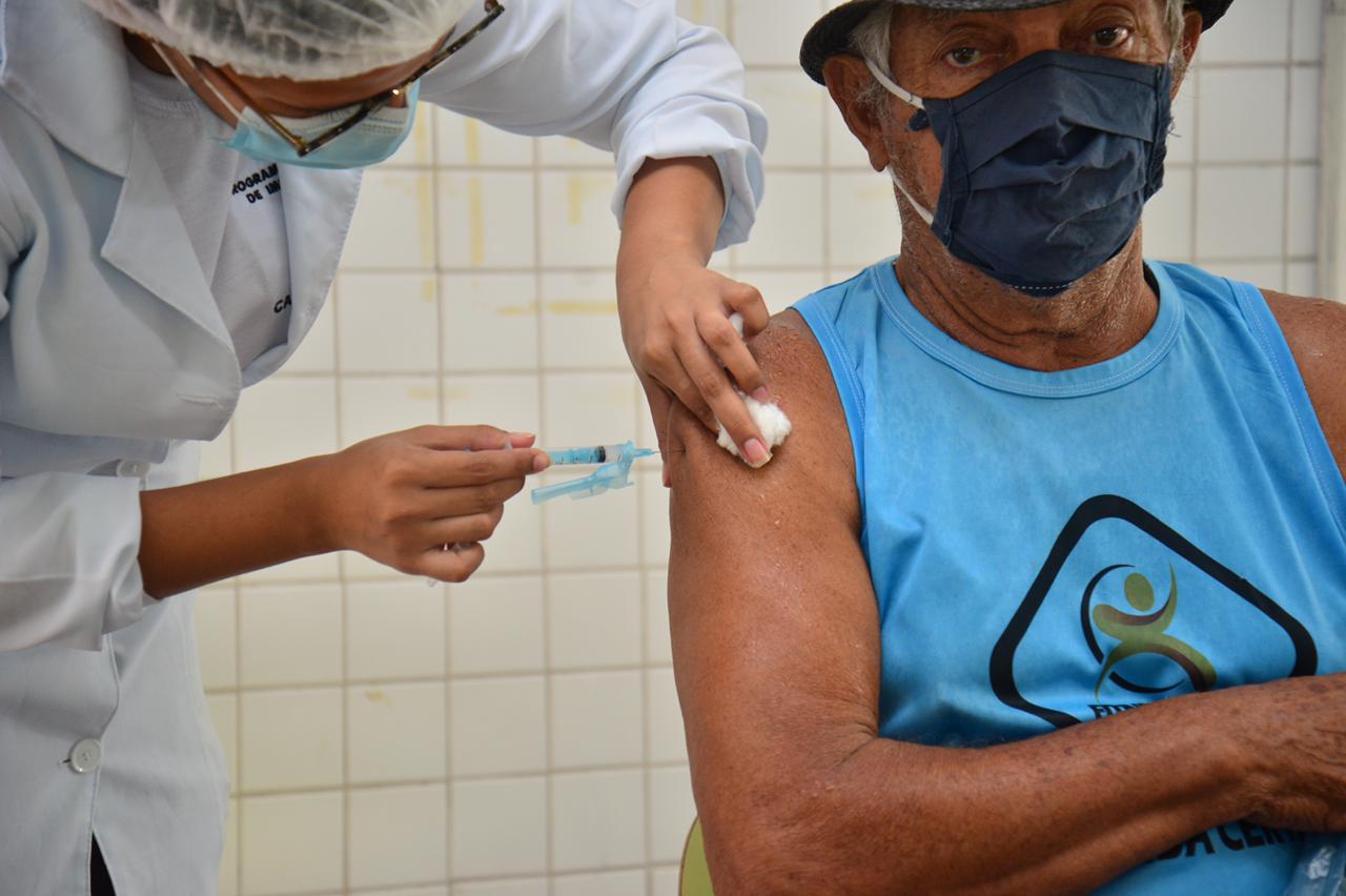 Camaragibe amplia vacinação para mais oito grupos prioritários