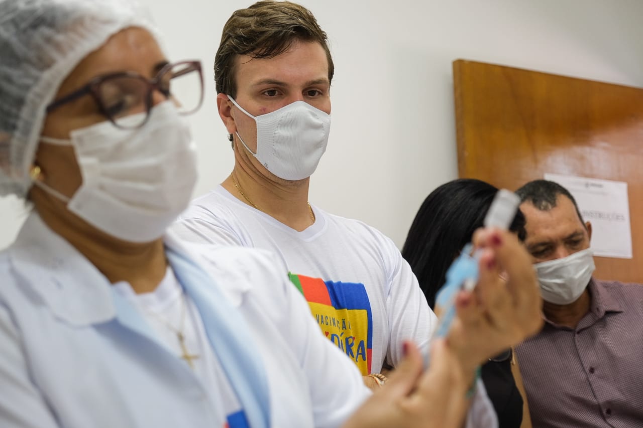 Petrolina supera 100 mil doses aplicadas contra Covid-19