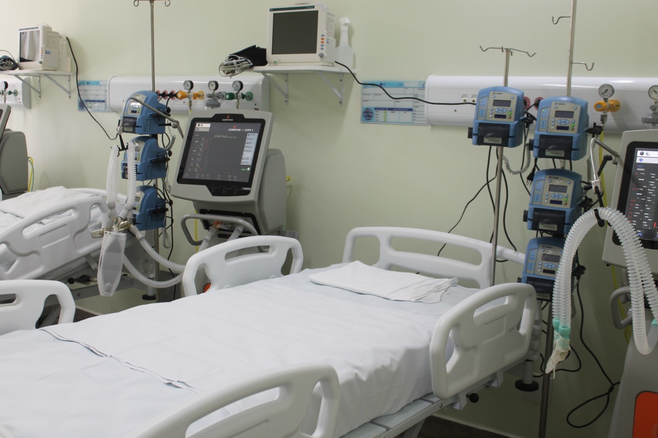 Hospital de Campanha de Caruaru abre 10 novos leitos de UTI