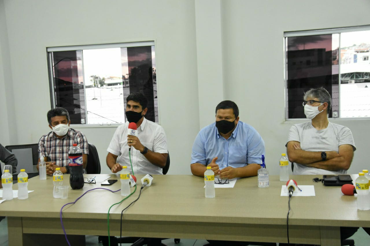 Comissão presidida por Lessa debaterá Polo de Confecções