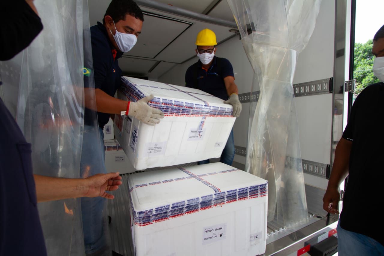 Brasil ultrapassa marca de 100 milhões de doses da vacina distribuídas