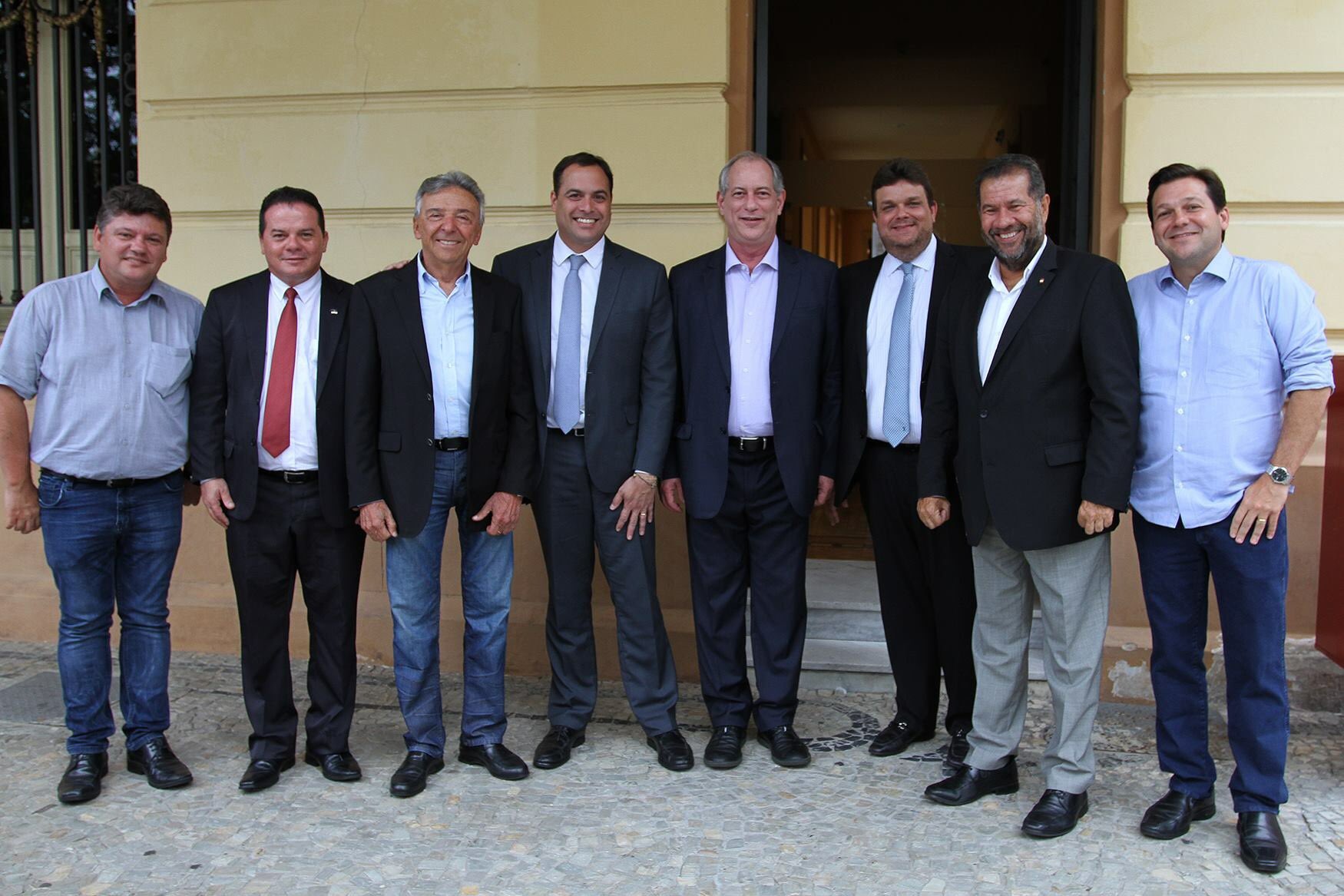 PDT vai reivindicar vaga na majoritária em Pernambuco