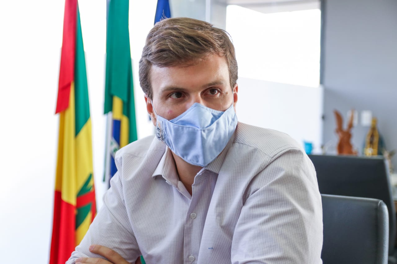 Cenário Político: Miguel aposta no social