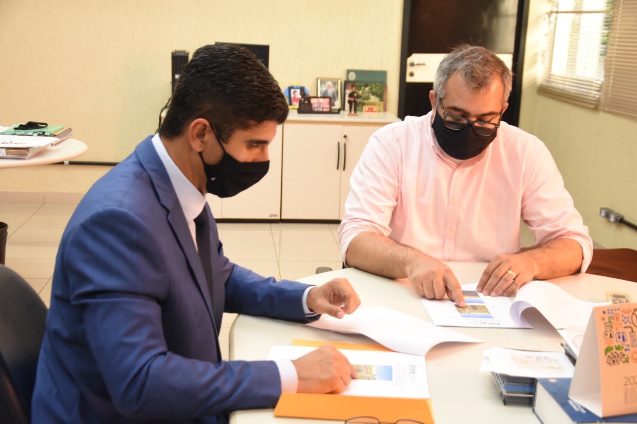 Erick Lessa solicita melhorias em trechos da BR-104