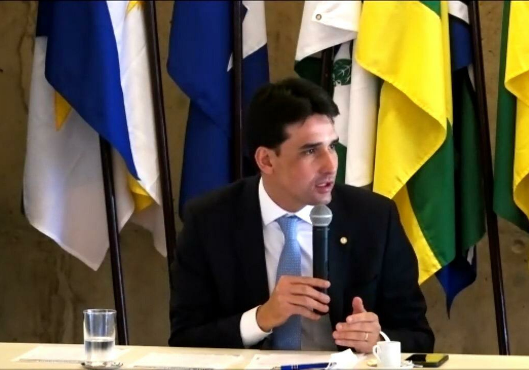 Prefeitos de todo o Brasil declaram apoio à PEC de Silvio