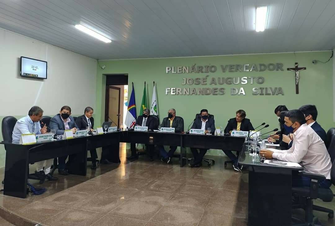 Após bate-boca, sessão em Taquaritinga é encerrada com menos de cinco minutos