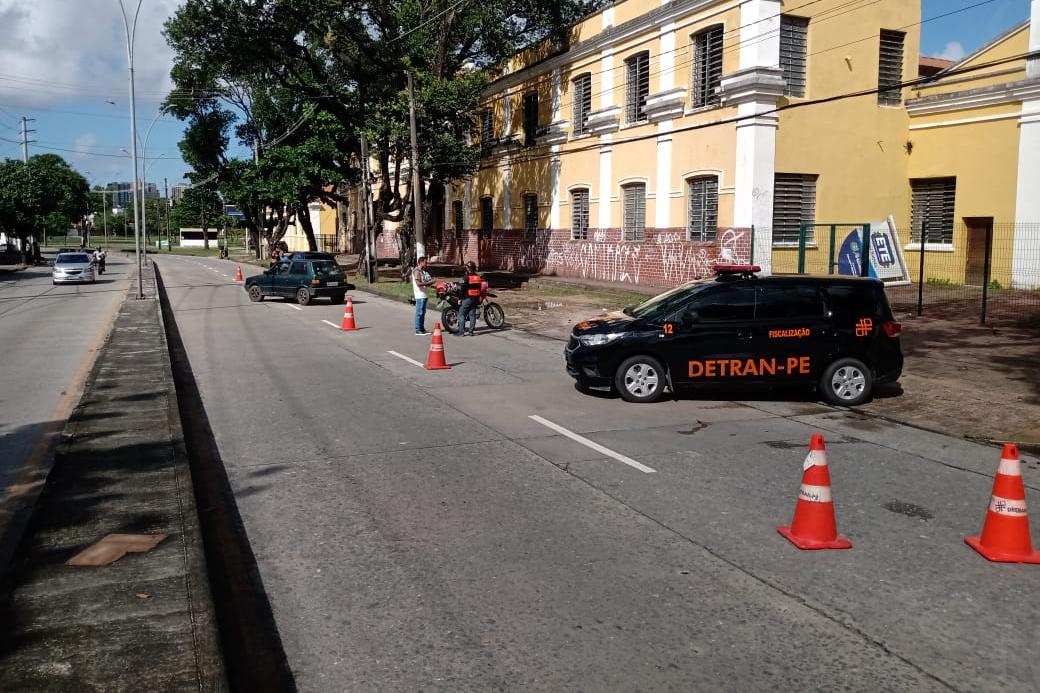 Operação do Detran-PE reforça segurança no trânsito