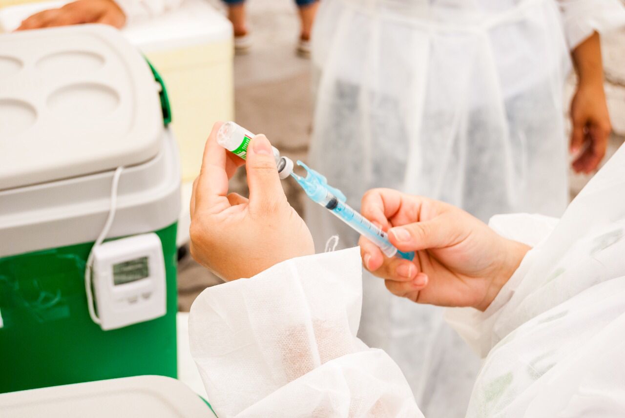 Vacinaço já aplicou mais de 11 mil doses em Caruaru