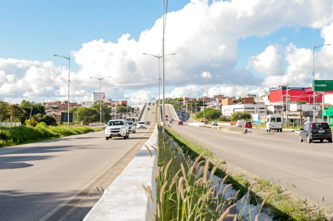 Vereadores fazem ato por melhorias em estradas que cortam o Polo de Confecções; Caruaru fica de fora