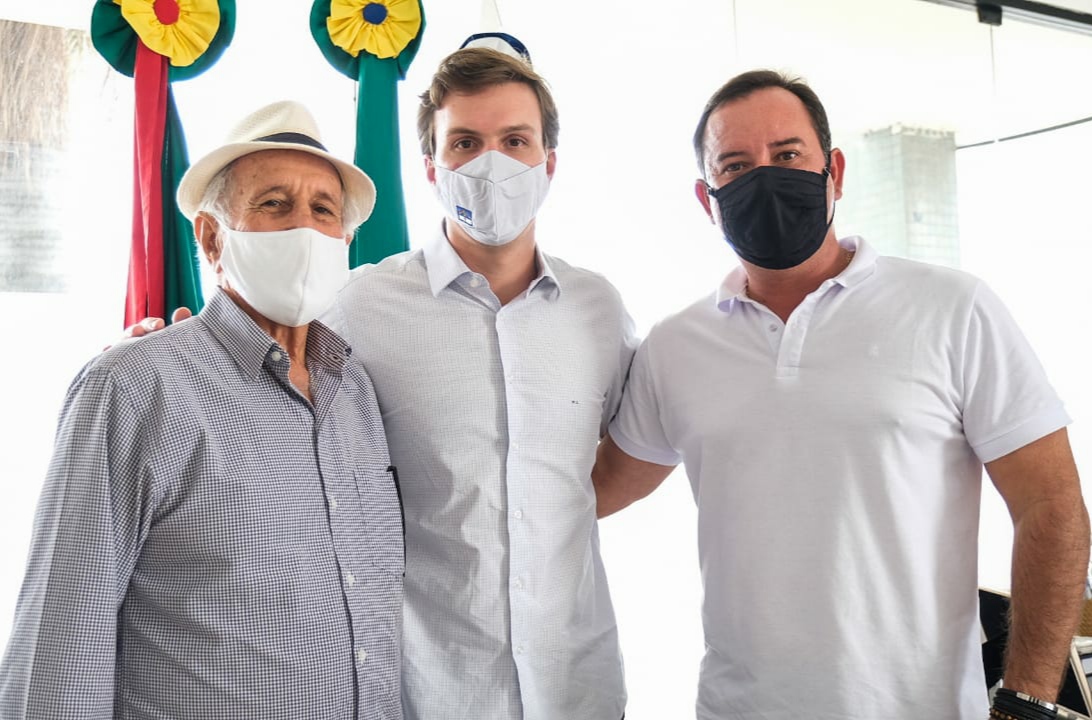 Prefeitos conhecem projetos desenvolvidos por Miguel em Petrolina