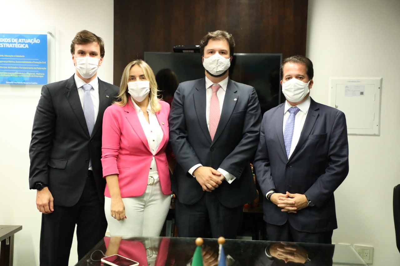 Alessandra e Edson Vieira cumprem agenda em Brasília