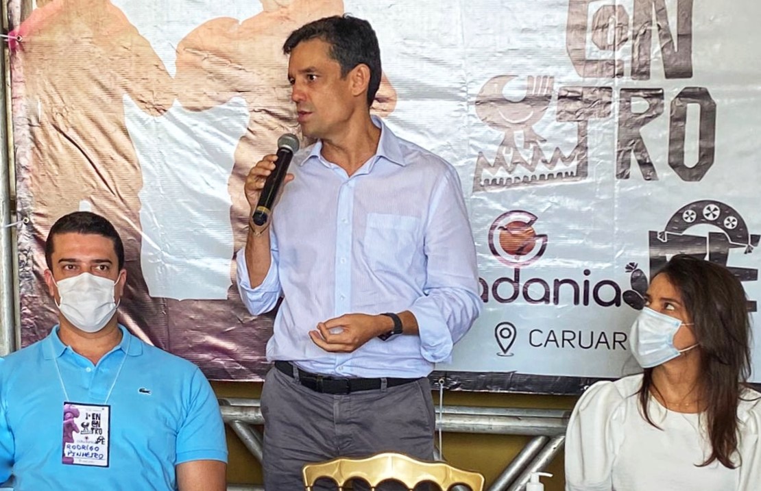 Daniel formaliza apoio do Cidadania a Raquel