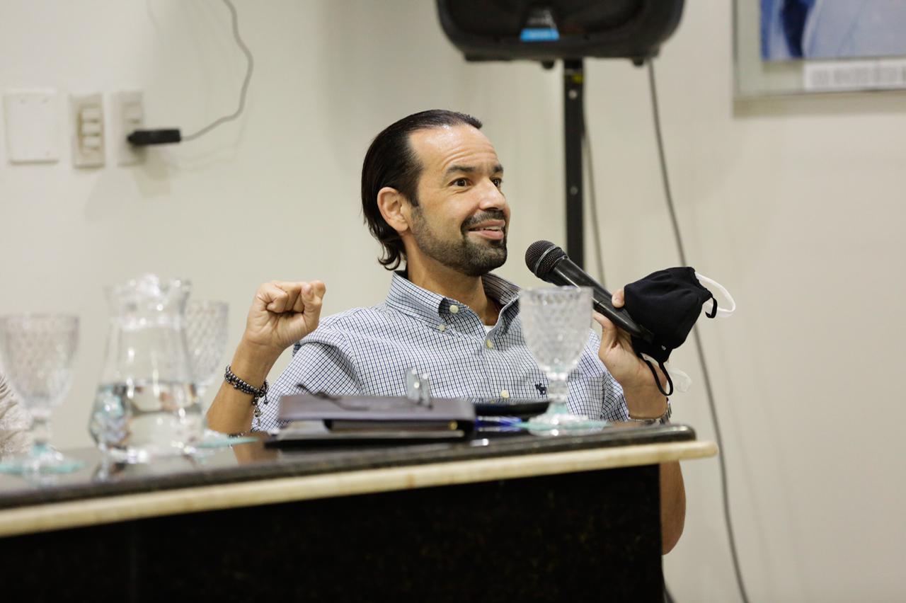 Em Buíque, Diogo Moraes debate revitalização da PE-270