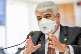 Senado debate instalação de usina nuclear em Pernambuco