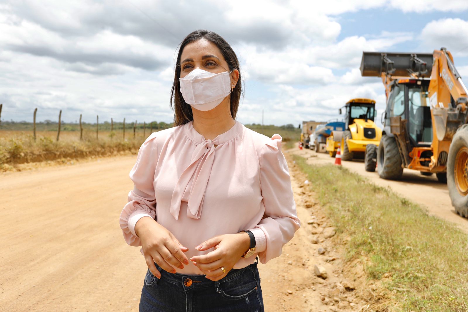 Estado inicia obras de estrada em Glória do Goitá