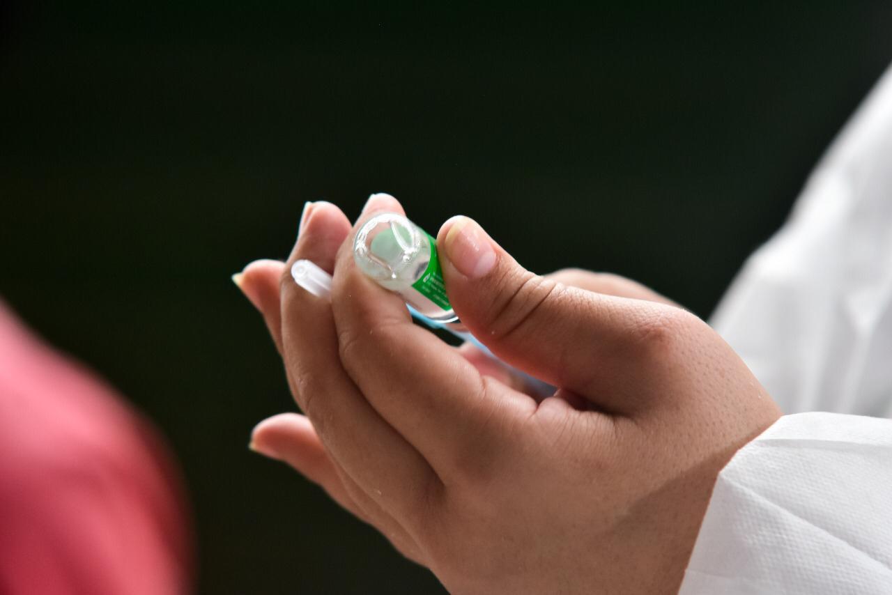 Caruaru antecipa segunda dose da vacina Pfizer