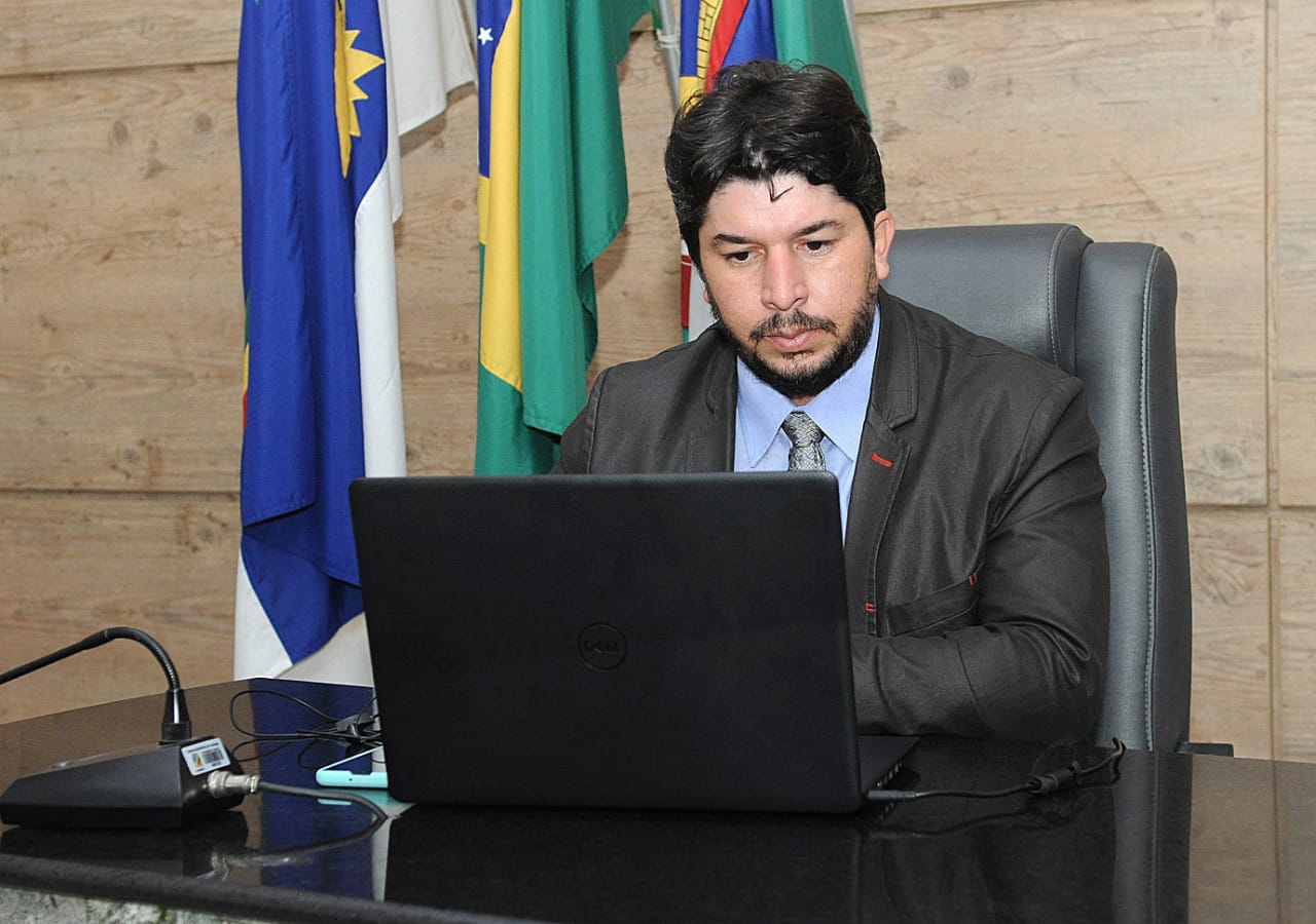 Fagner cobra transparência na aplicação dos recursos do FPM