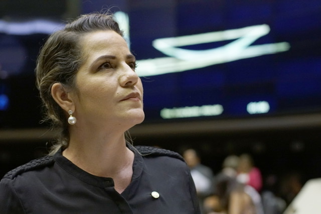 Deputada do PSDB acusa equipe de Doria de compra de voto