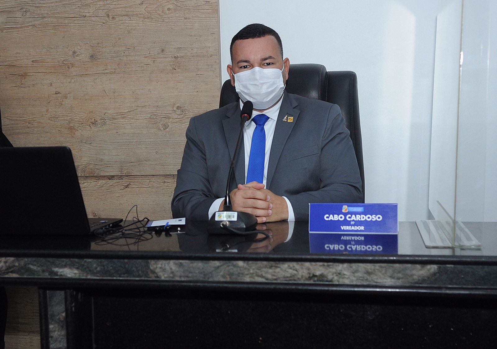 Cabo Cardoso peita Anderson Correia durante sessão