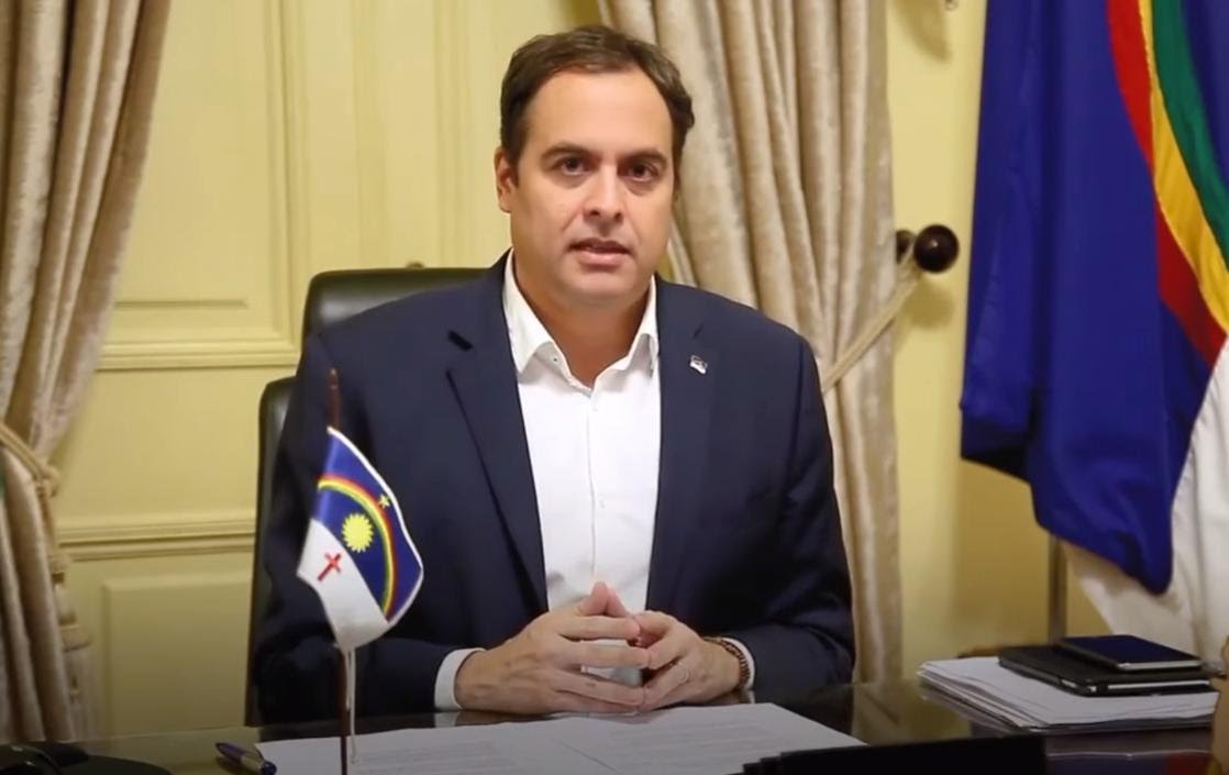 Paulo Câmara divulga apoio à federalização do caso Beatriz