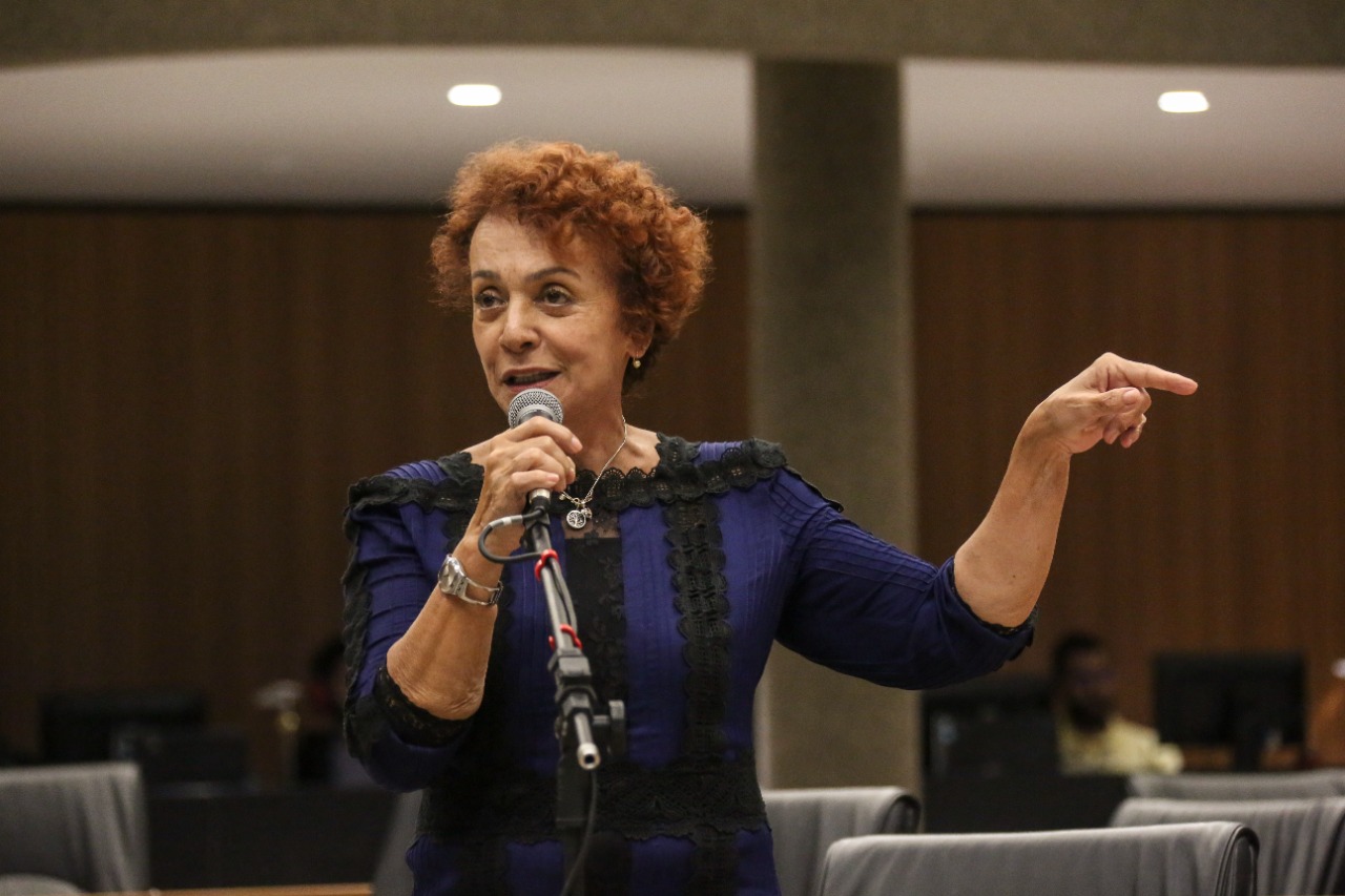 Laura Gomes quer ser primeira mulher federal do Agreste