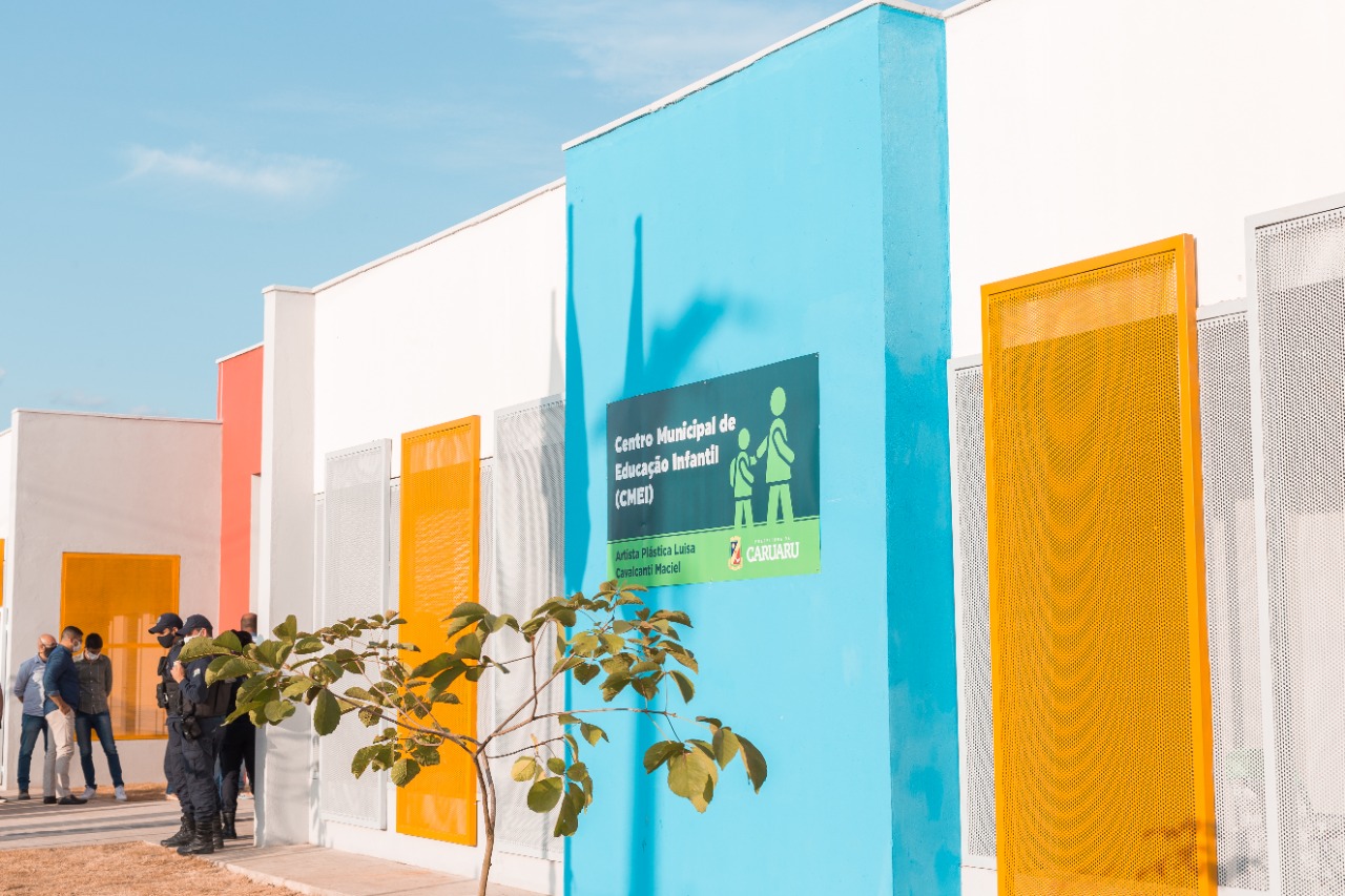 Raquel Lyra inaugura creche na Vila Andorinha