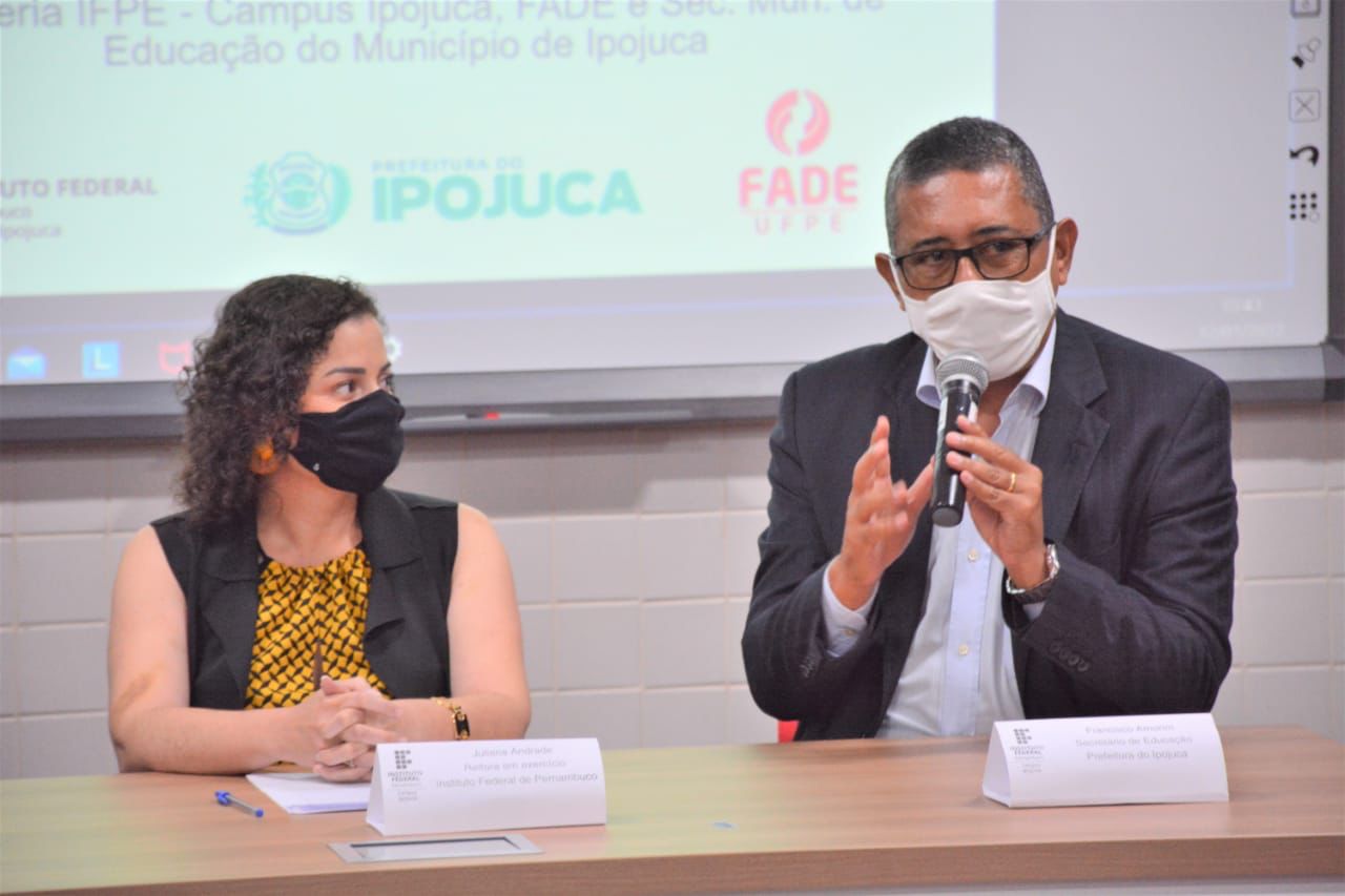 Prefeitura do Ipojuca e IFPE lançam escola de gestores para qualificação profissional