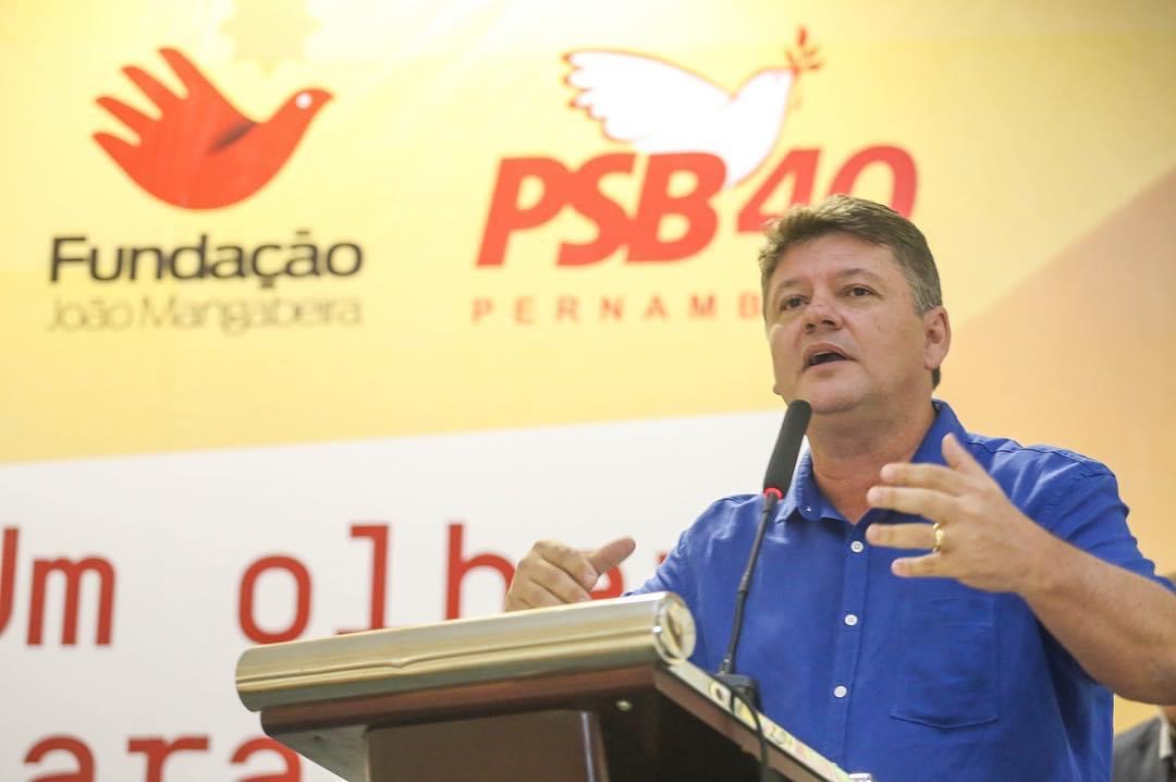 Sileno diz que Anderson, Miguel e Raquel representam o bolsonarismo em Pernambuco 