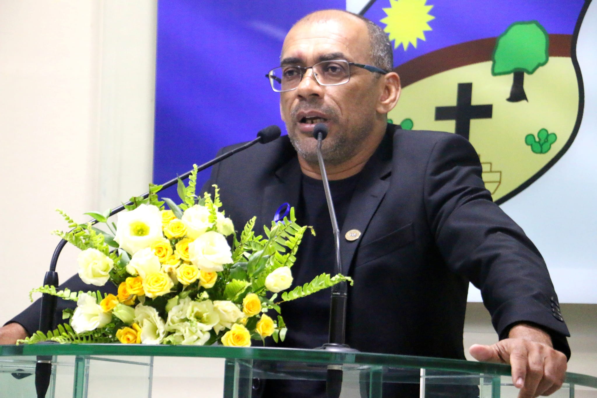 Vereador é impedido de participar de sessão da Câmara de Santa Cruz por não estar vacinado