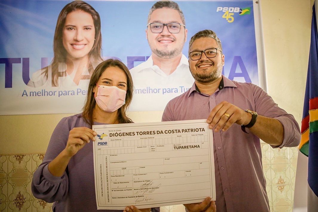 Raquel Lyra filia lideranças do Sertão do Pajeú ao PSDB