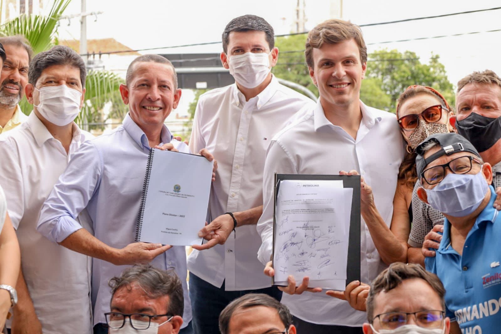 Miguel sanciona novo plano diretor de Petrolina