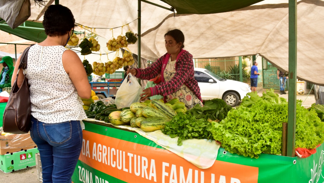 Prefeitura de Caruaru reforça importância da Feira da Agricultura Familiar