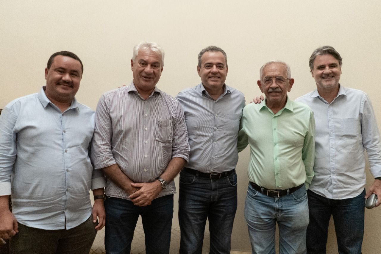 Yves Ribeiro reforça voto em Danilo Cabral 