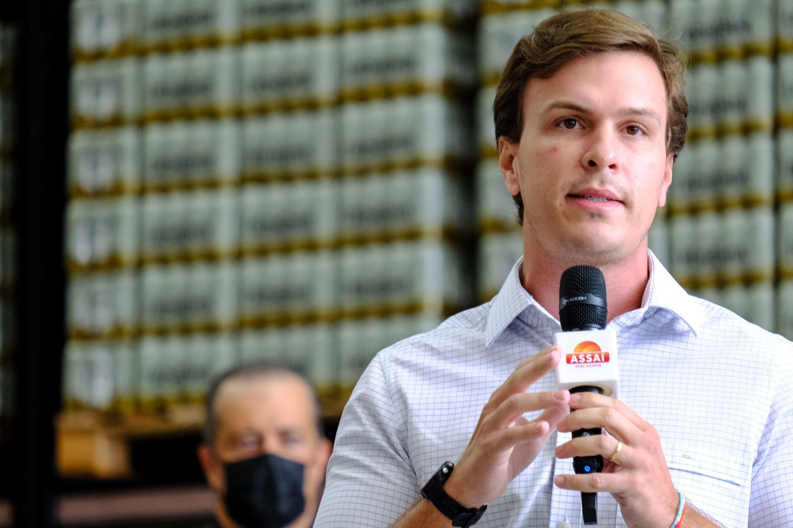 Miguel participa de inauguração de mais um atacarejo em Petrolina