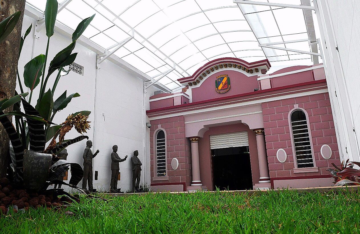 Vereadores de Caruaru são intimados pela Polícia Civil