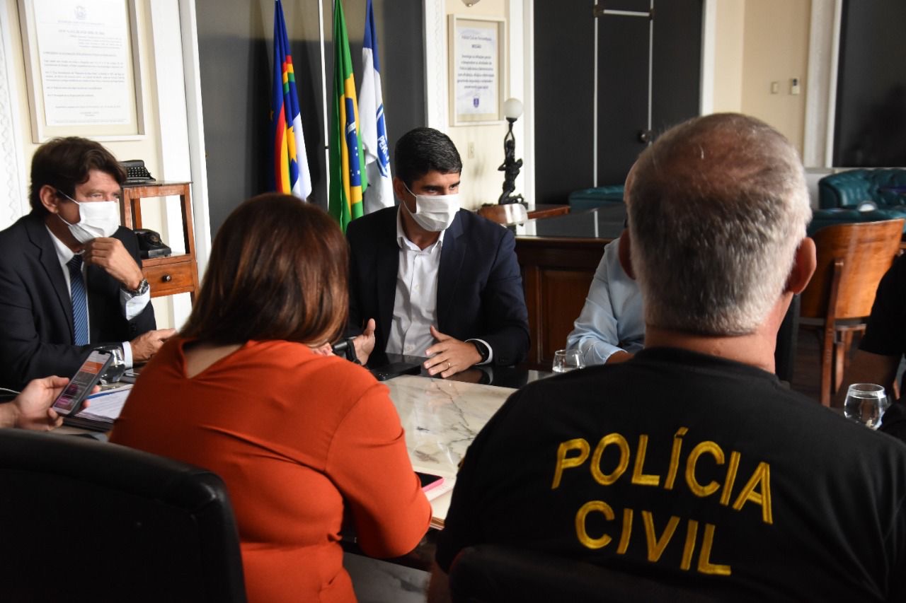 Lessa trata do Caso Albérisson com cúpula da Civil