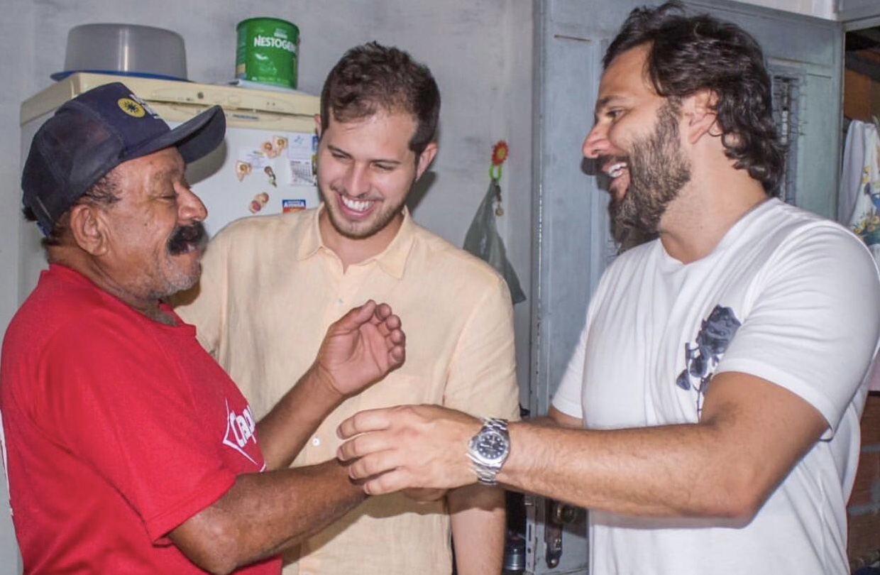 Rodrigo Novaes e Pedro Campos anunciam ações em Floresta