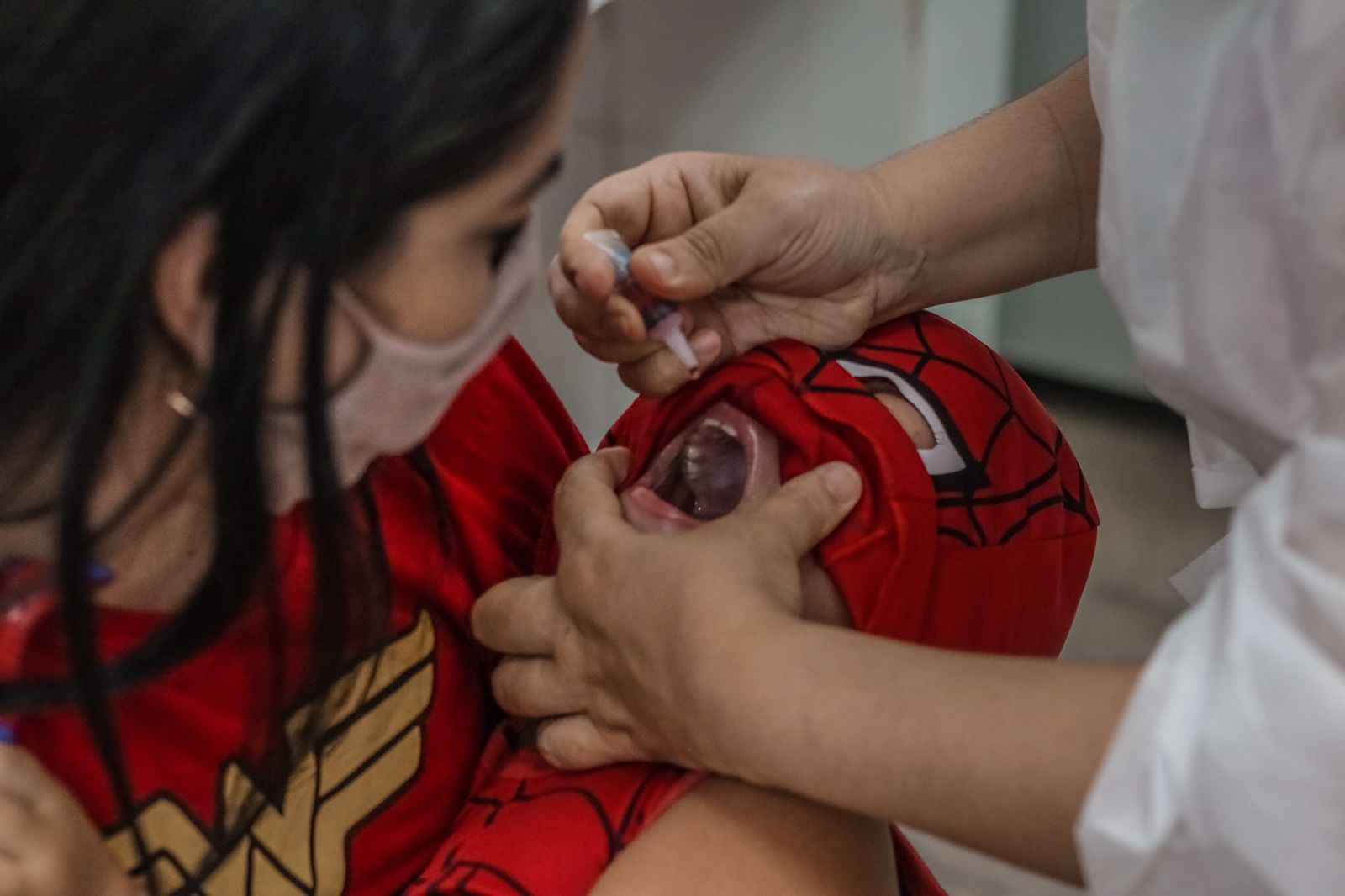 Caruaru realiza dia ‘D’ de atualização de caderneta de vacinação