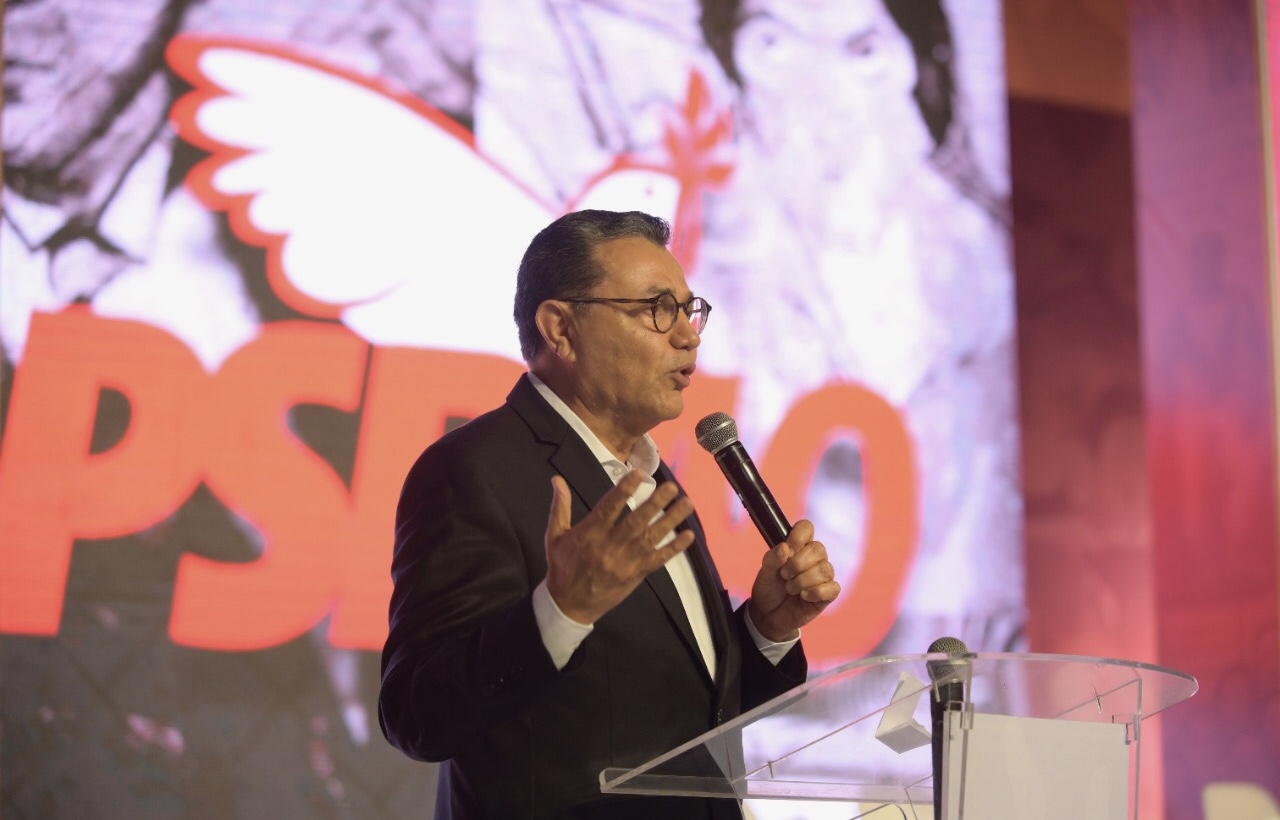 Carlos Siqueira é reconduzido à presidência do PSB