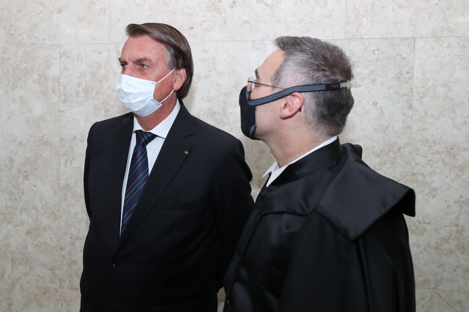 André Mendonça pode prejudicar estratégia de Bolsonaro