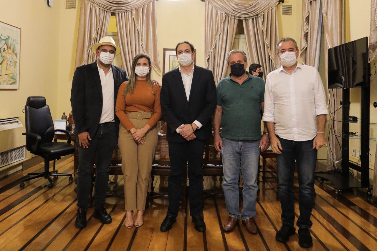 Tadeu comemora criação do campus da UPE em Ouricuri