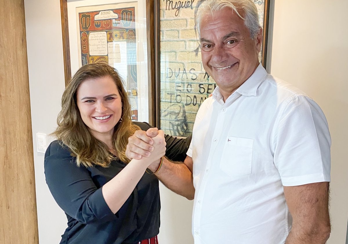 Marília Arraes recebe apoio de Jorge Carreiro