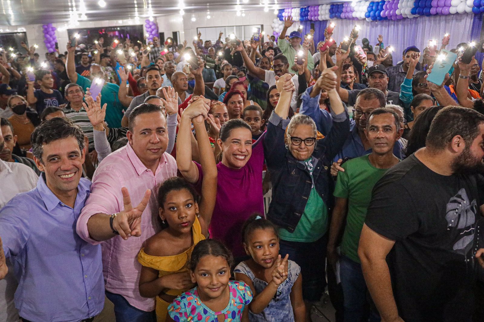 Raquel reúne centenas de apoiadores em Abreu e Lima 