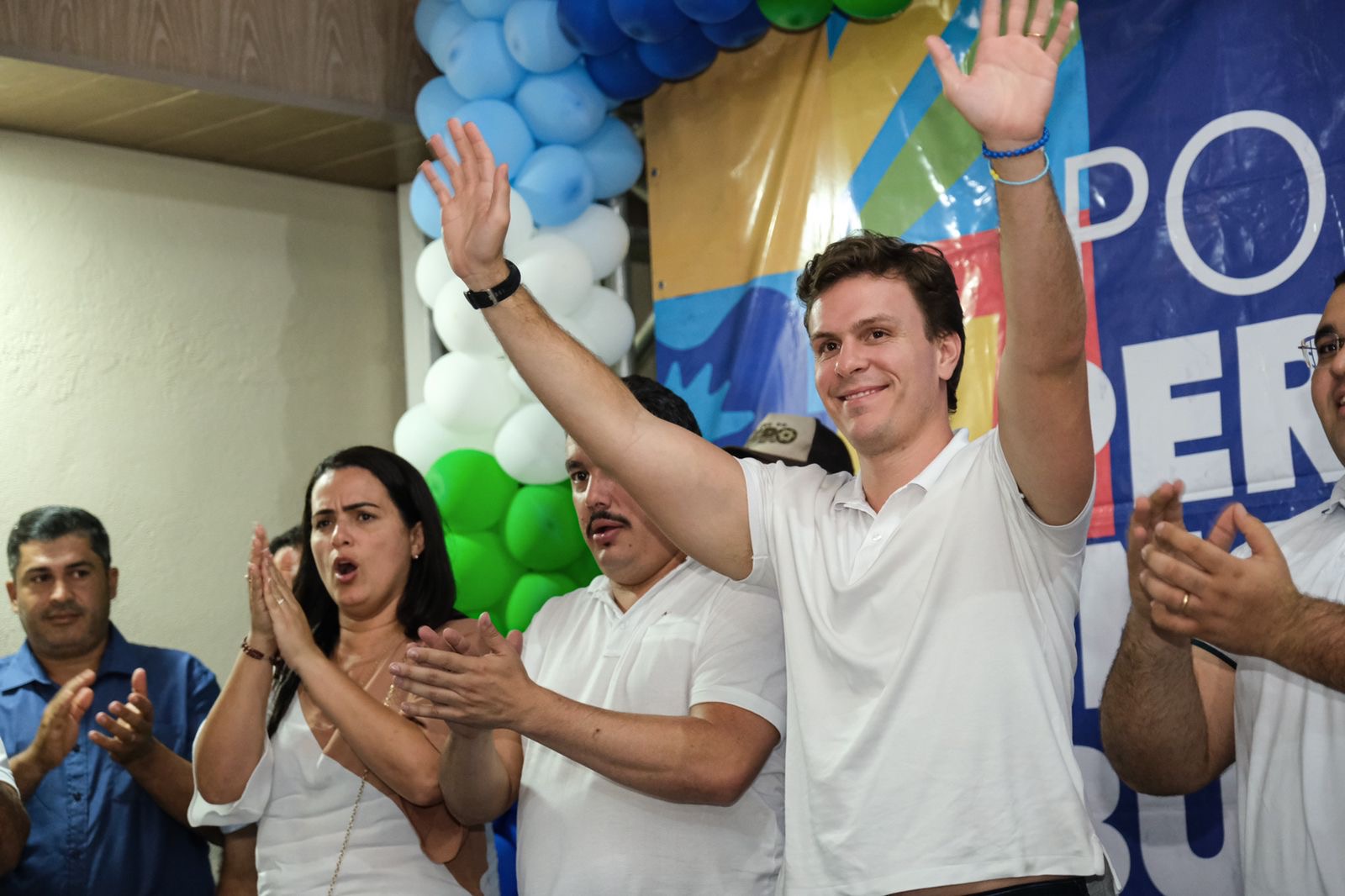 Miguel conquista apoios em Passira e Nazaré da Mata 