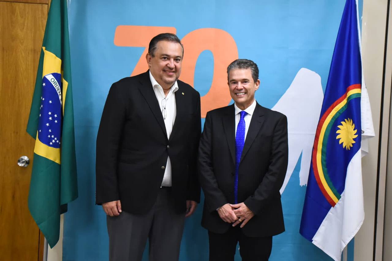 Sebastião Oliveira engrossa o caldo de André de Paula