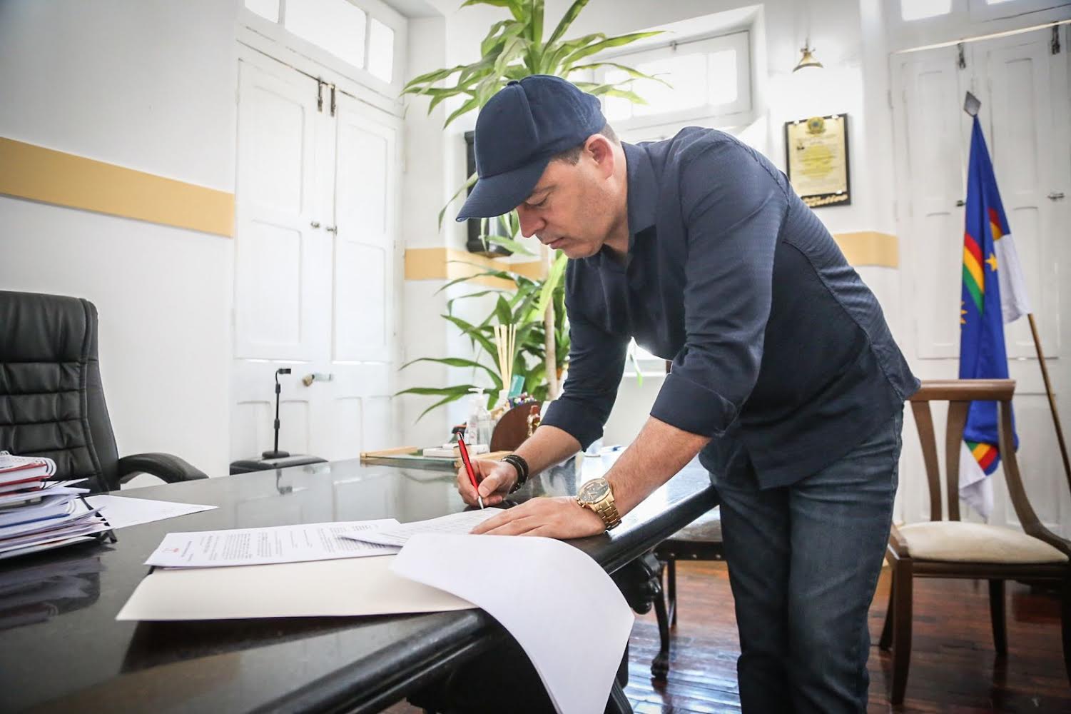 Sivaldo anuncia reajuste de 15% para a Guarda Municipal