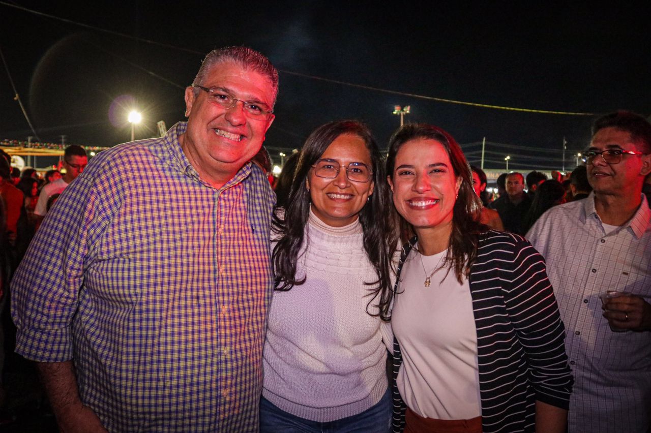 Raquel prestigia São João de Petrolina ao lado de aliados 