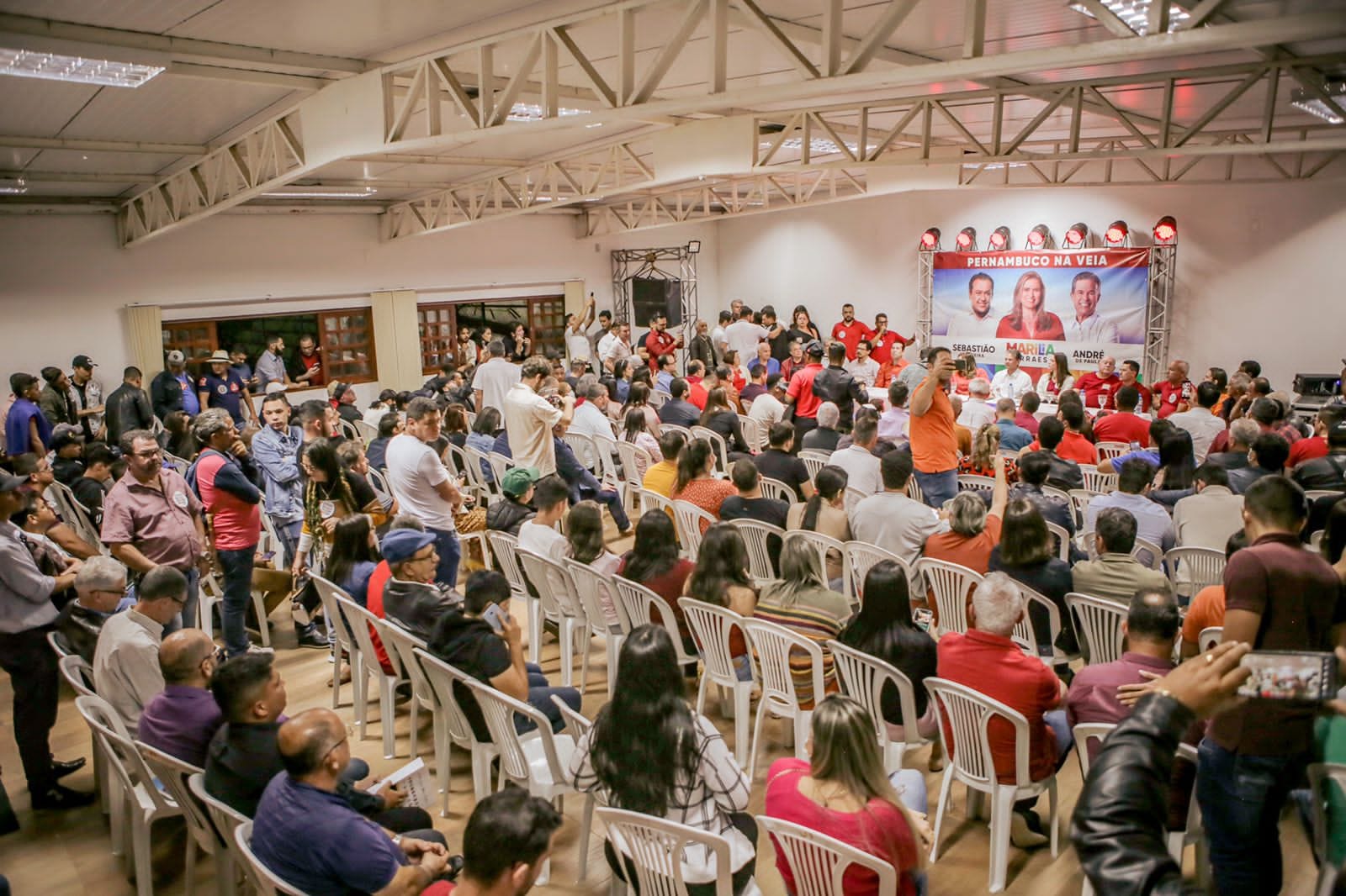 Em Garanhuns, Marília demonstra força em grandioso encontro 