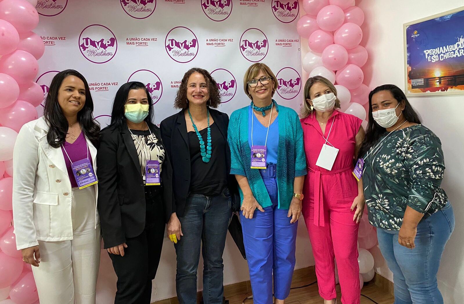 Ana Célia participa de encontro com vereadoras pernambucanas