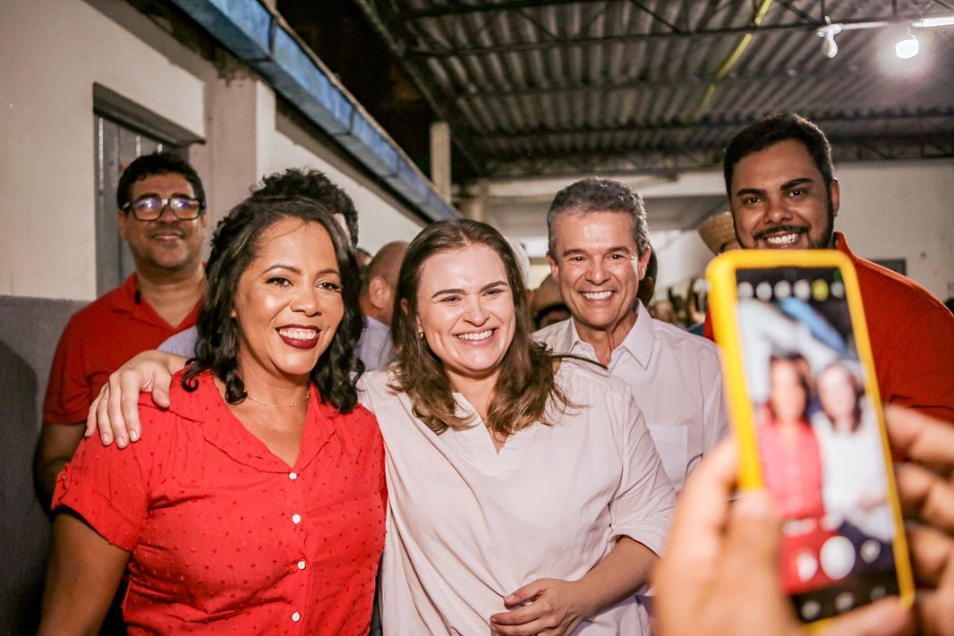 Igor Lira reúne apoiadores em lançamento de pré-candidatura 